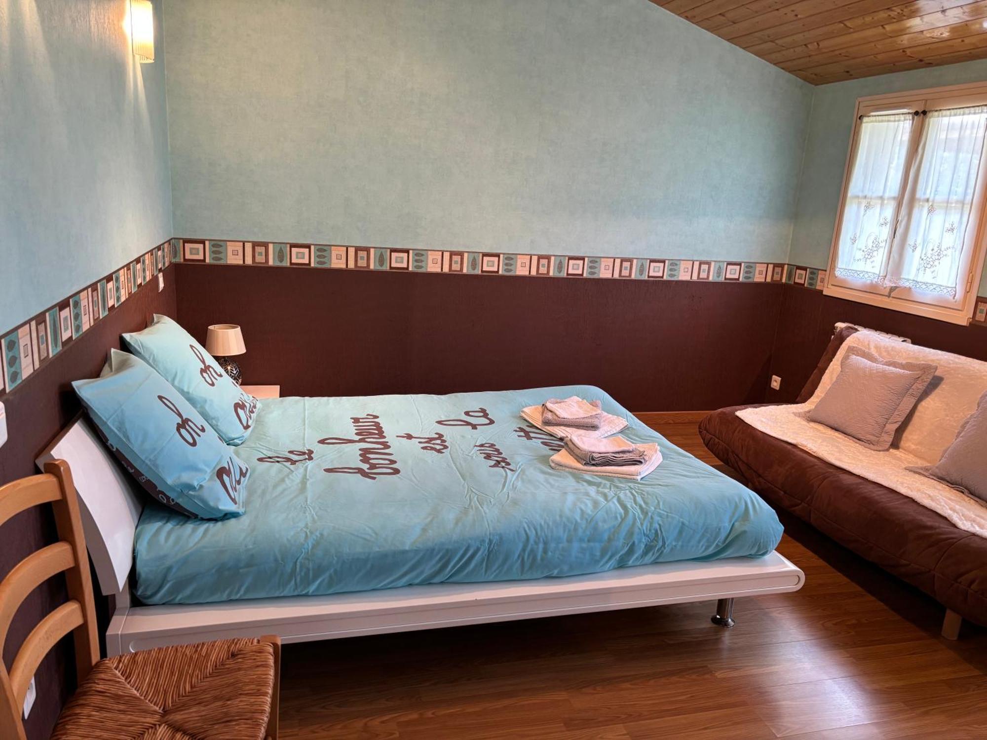 Charmant Logement Entier A La Campagne Sencenac-Puy-de-Fourches Экстерьер фото